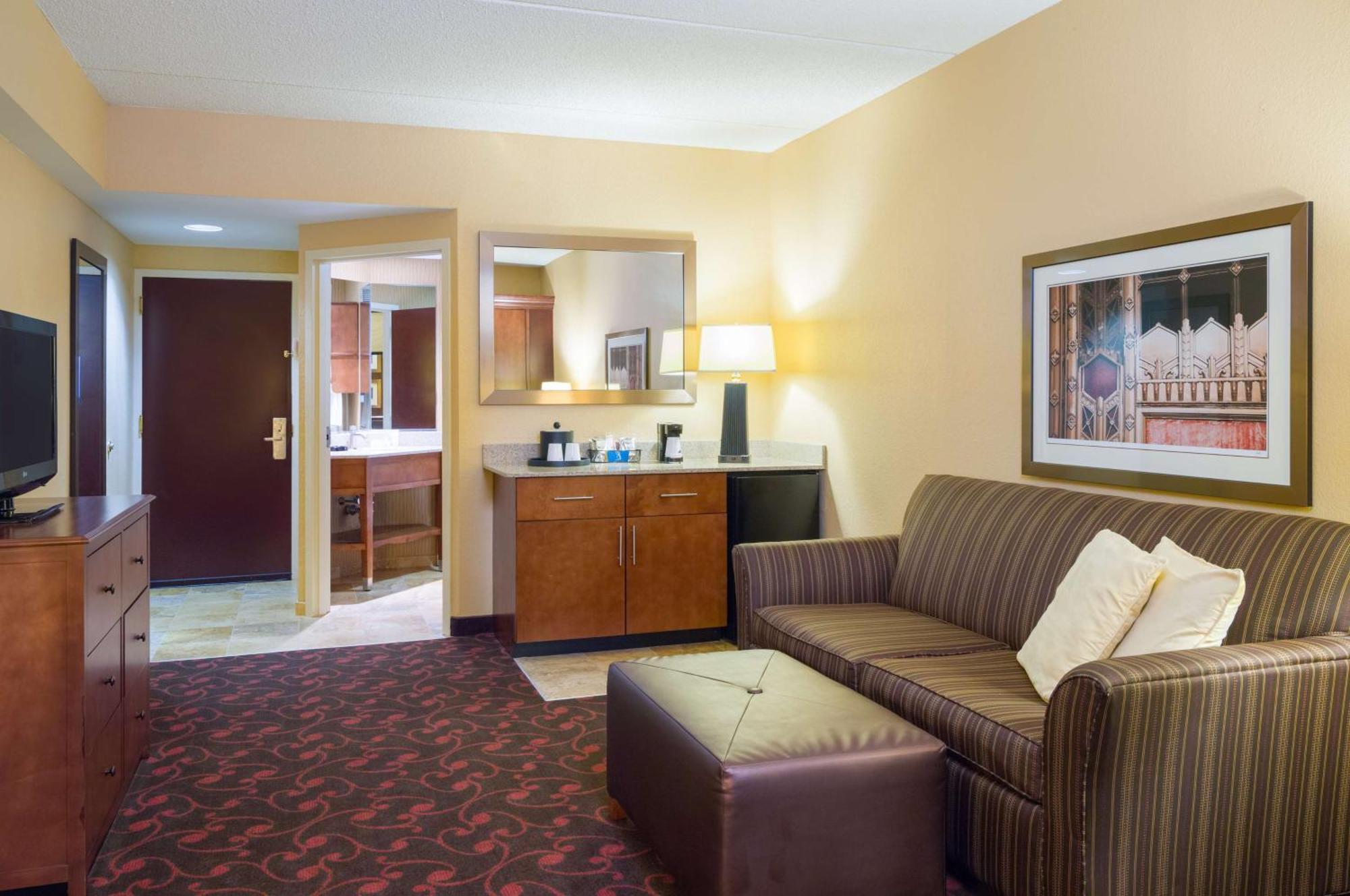 Hotel Hampton