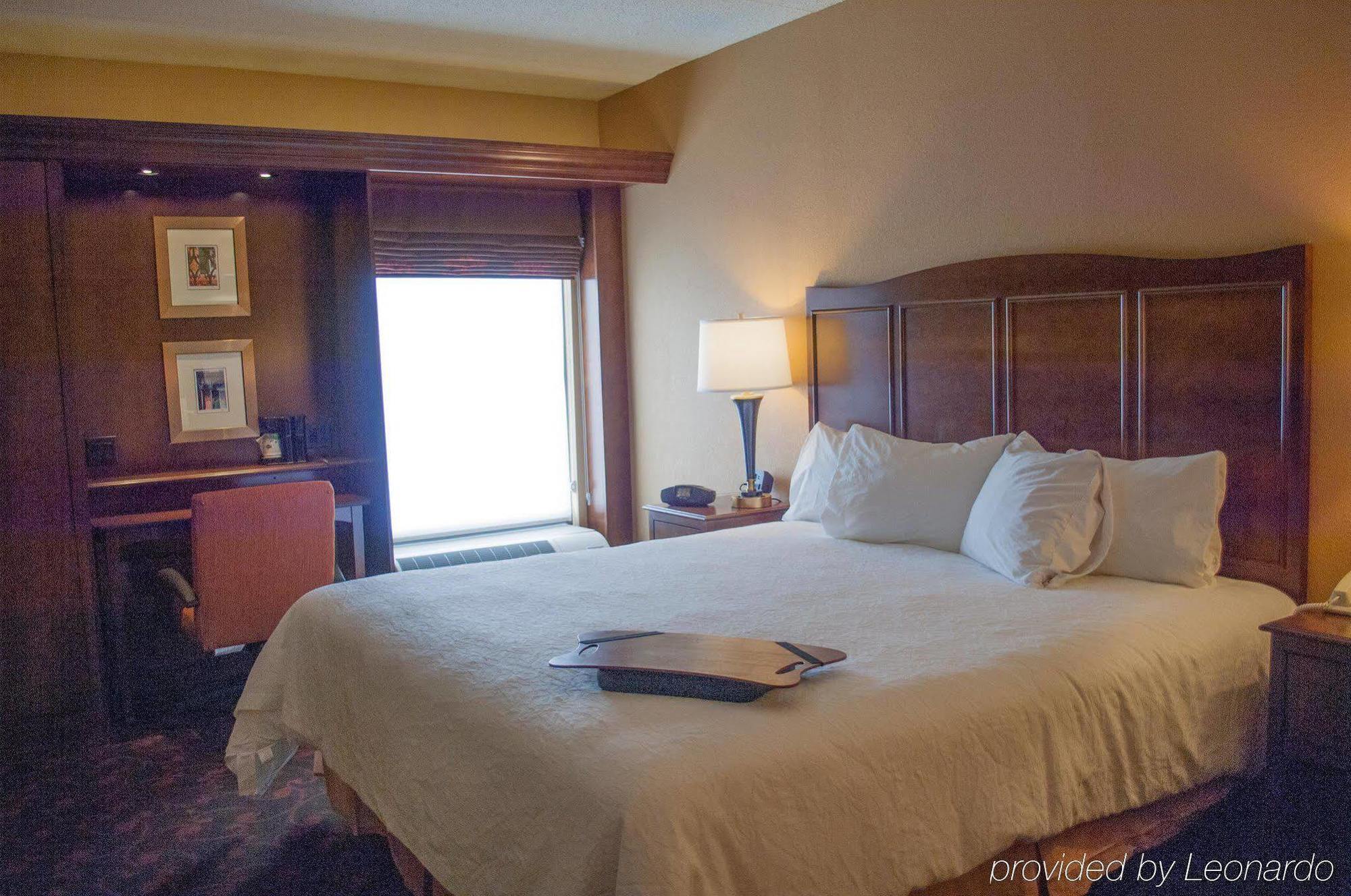 Hampton Hotel 3*